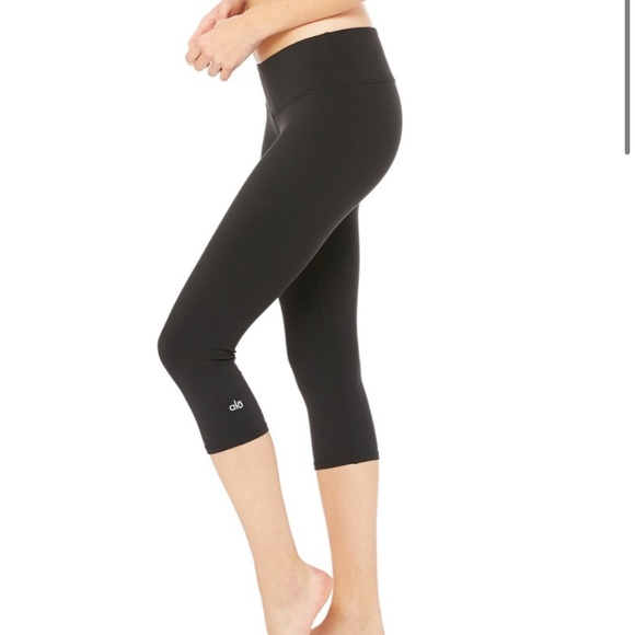 ALO Yoga Pants - ALO YOGA CAPRI